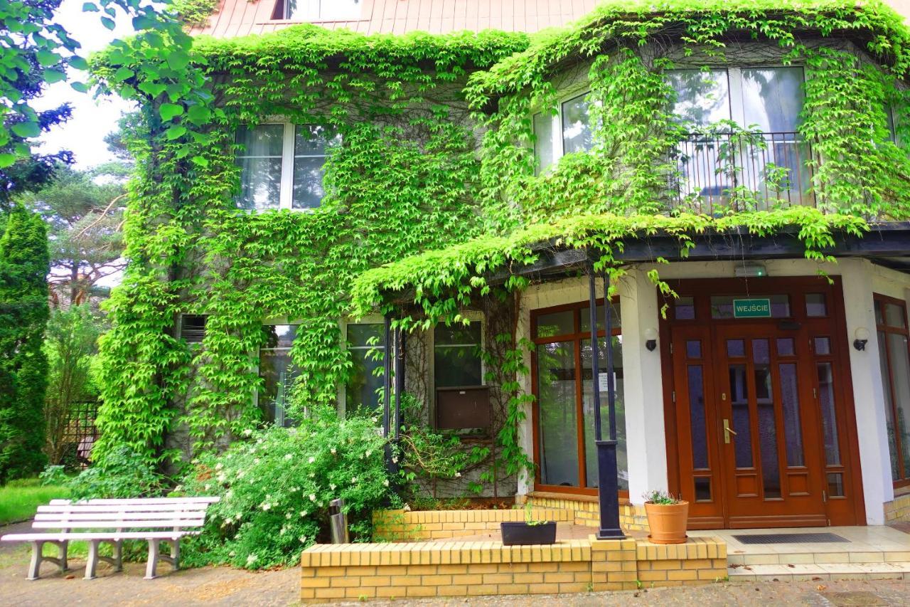 Rodzinna Przystan Mrzeżyno Exterior foto