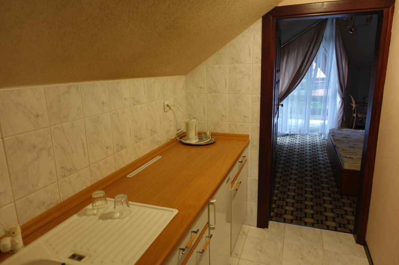 Rodzinna Przystan Mrzeżyno Exterior foto